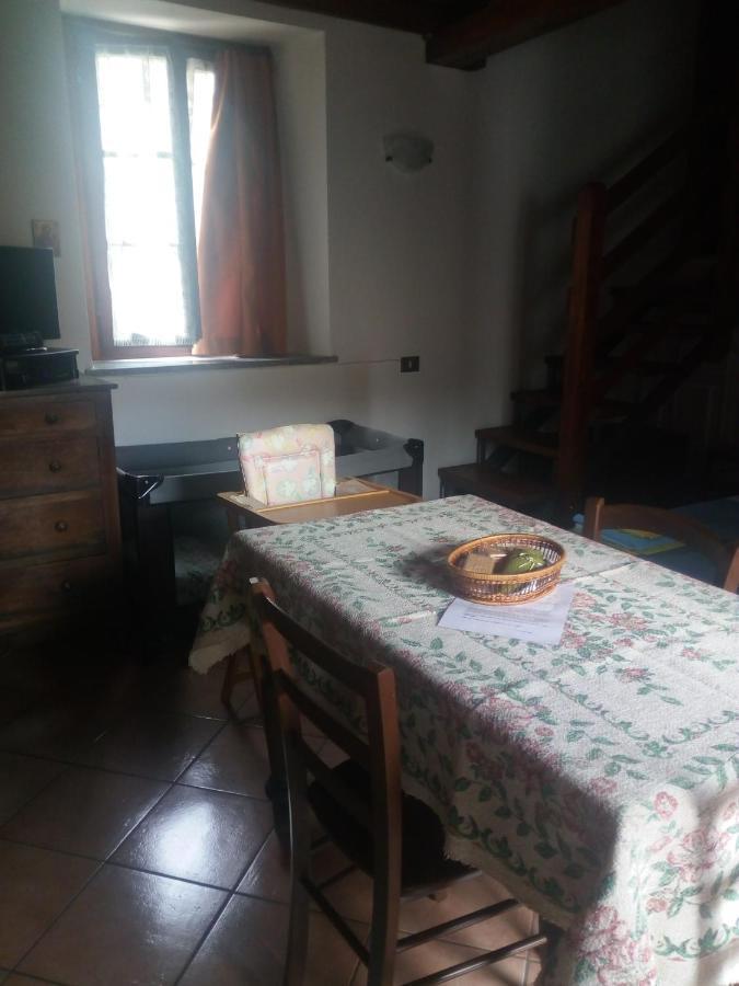 La Corte Del Pane 발브로나 외부 사진